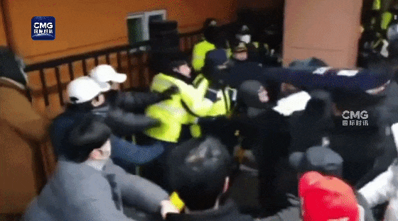 韩国总统尹锡悦被拘:事件始末、后续影响及区块链视角