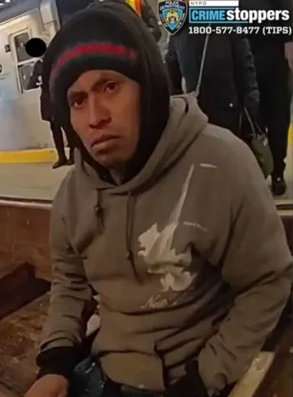 纽约地铁纵火案嫌犯萨佩塔被控一级谋杀罪,或面临终身监禁